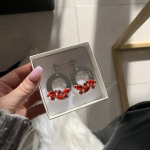 Crystal round red earrings