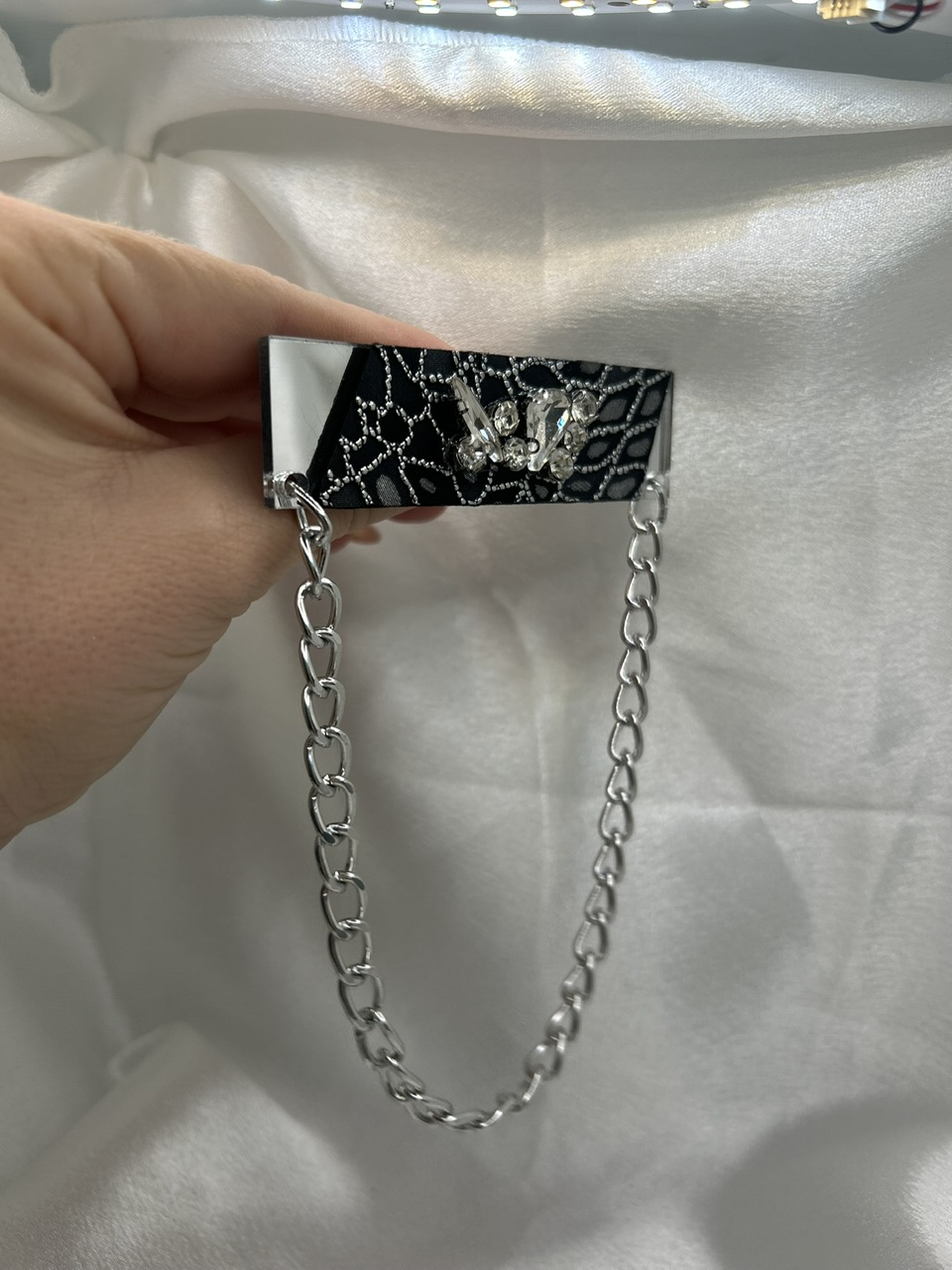 FCA3787F-A3D6-4511-A7A2-B054C21E9C49