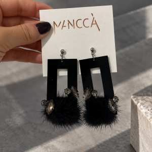 Uhani fur black