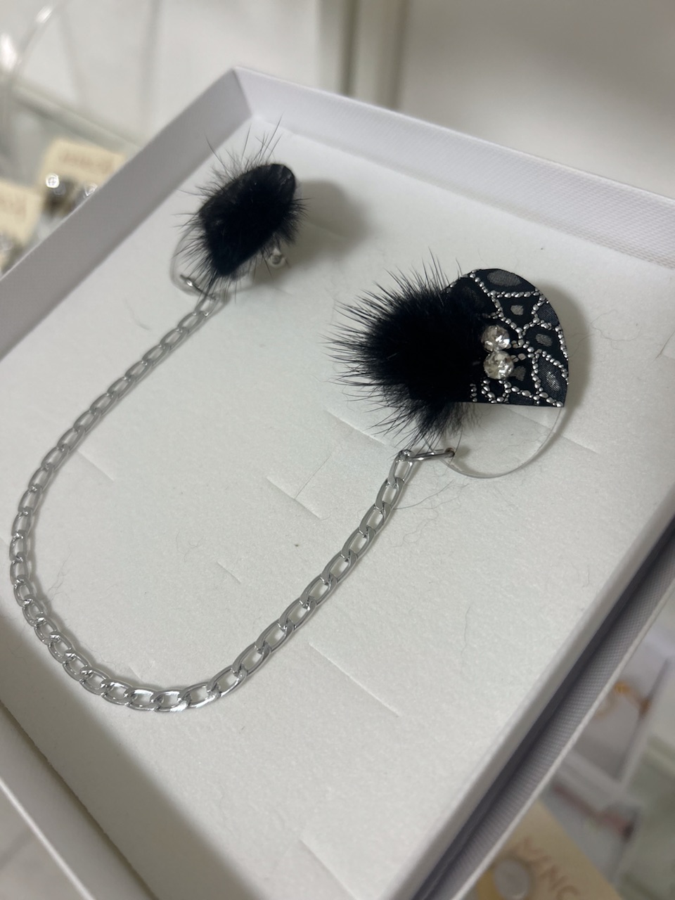 B62264E3-763E-4D9E-B8E1-3C7D6512DF7B