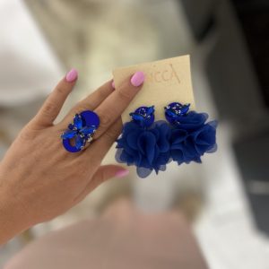 FLOWER ROYAL BLUE uhani